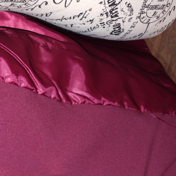 EUC Women's Jacket - Picture 5 of 16